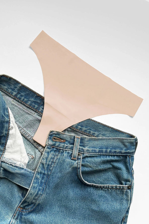 GORTEKS-IMP Blanca seamless thong with lace back triple pack