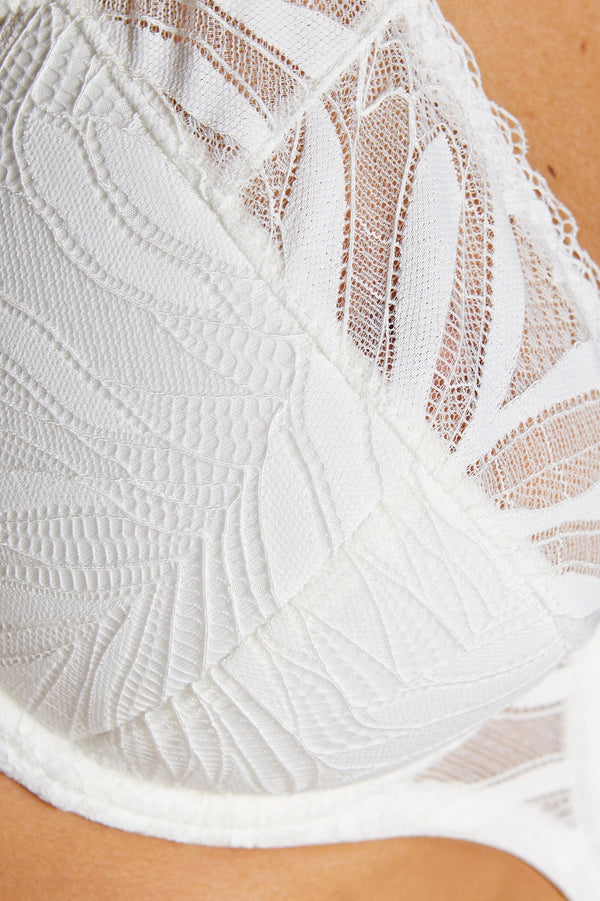 GORTEKS-IMP Eclipse lace half padded bra cream