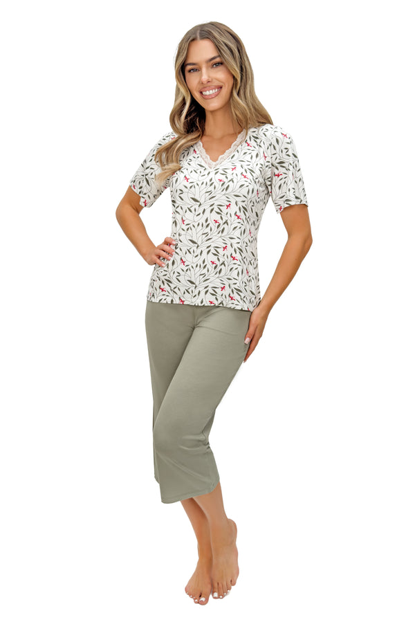Pijama damă din viscoză, cu pantaloni 3/4, cu imprimeu floral, model MELISA