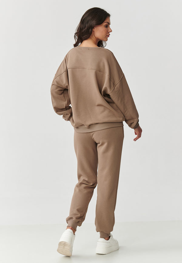 Komplet dresowy z haftowanym logo latte M889