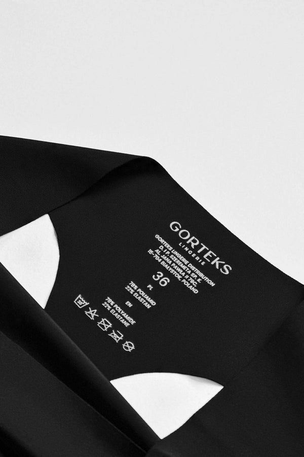 GORTEKS-IMP Blanca seamless thong with lace back triple pack