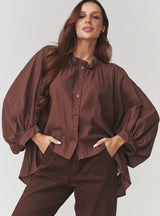 Cămașă damă oversize, bumbac 100%, mâneci bufante, maro – Andrada C24